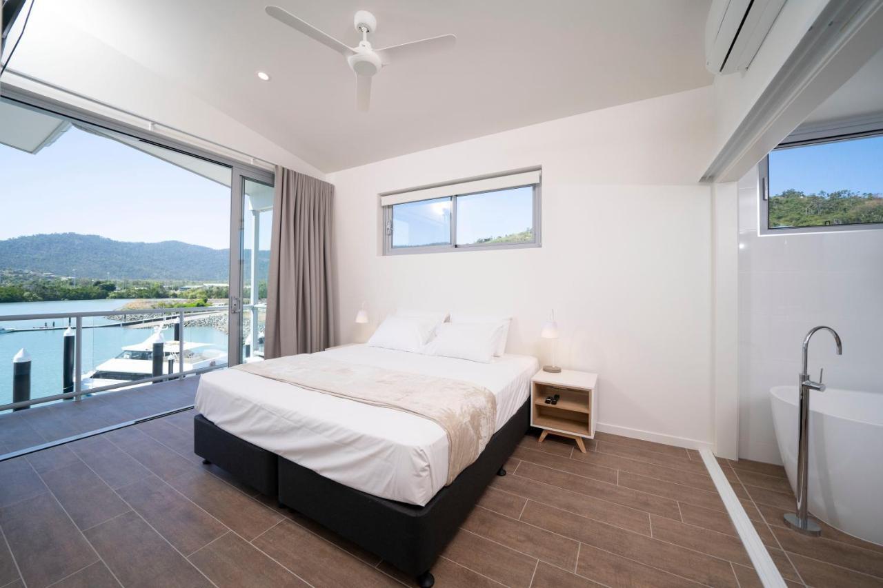 Hotel Harbour Cove Airlie Beach Zewnętrze zdjęcie
